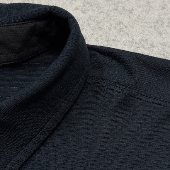 Lululemon Polo Shirt Mens Medium Blue Evolution Slim Fit Short Sleeve Stretch - Picture 2 of 7